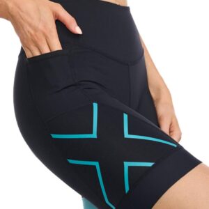 2XU Women's Core 7 Inch Tri Short - Black/ Porcelain-0