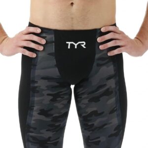TYR Shockwave - Front