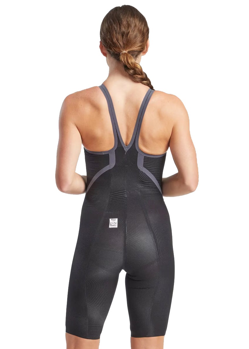 FINIS HydroX Closedback Kneesuit - Black-brand