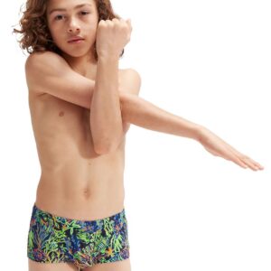 Speedo Boys 13 cm Allover Club Training Digital Brief - True Navy/Lumo Green/Fluo Tiger/True Cobalt/Fluo Arctic