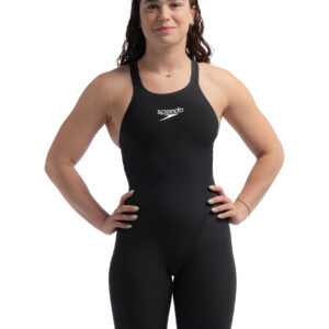 Lady with hands on hips wearing Speedo Fastskin LZR Pure Valor 2.0 Closedback Kneeskin - Black-Front view