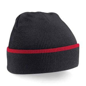 Beechfield Teamwear Beanie - Black / Classic / Red