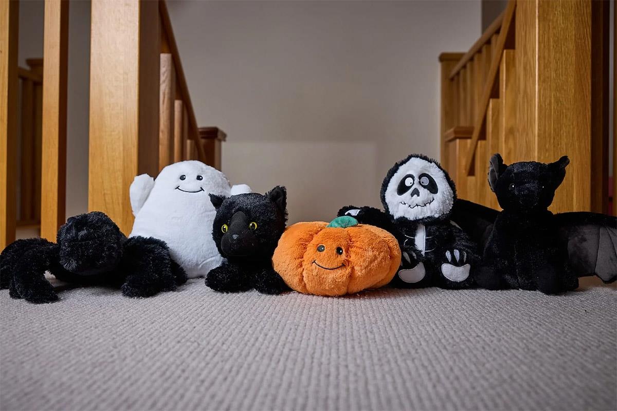 Warmies Microwavable Plush Black Cat - 26 cm-623187