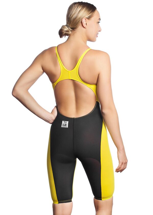 Mad Wave MW Revolution Openback Kneeskin – Black / Yellow