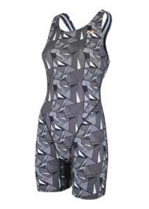 Zone3 Renew Openwater Short Leg Kneesuit - Black / Grey