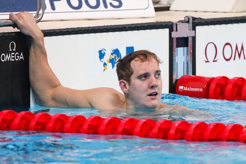 andrew willis swimmer