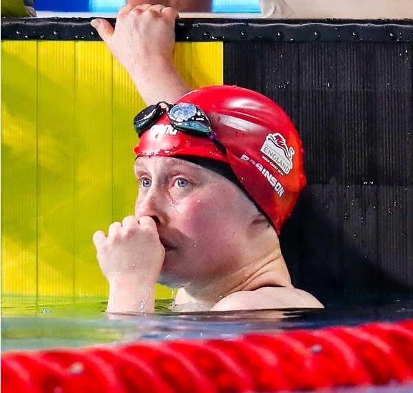 ellie robinson british swimming