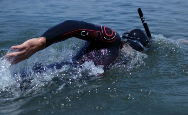 lonest swim ben lecomte