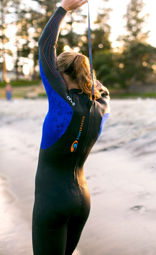 triathlon wetsuit fitting guide