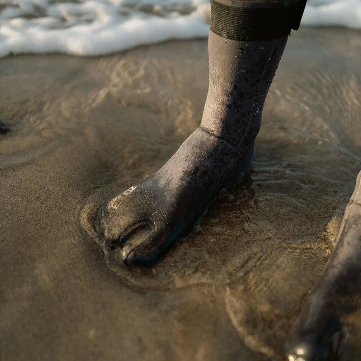 Zone3 Active-Flex Swim Sock - Grey / Orange-634503