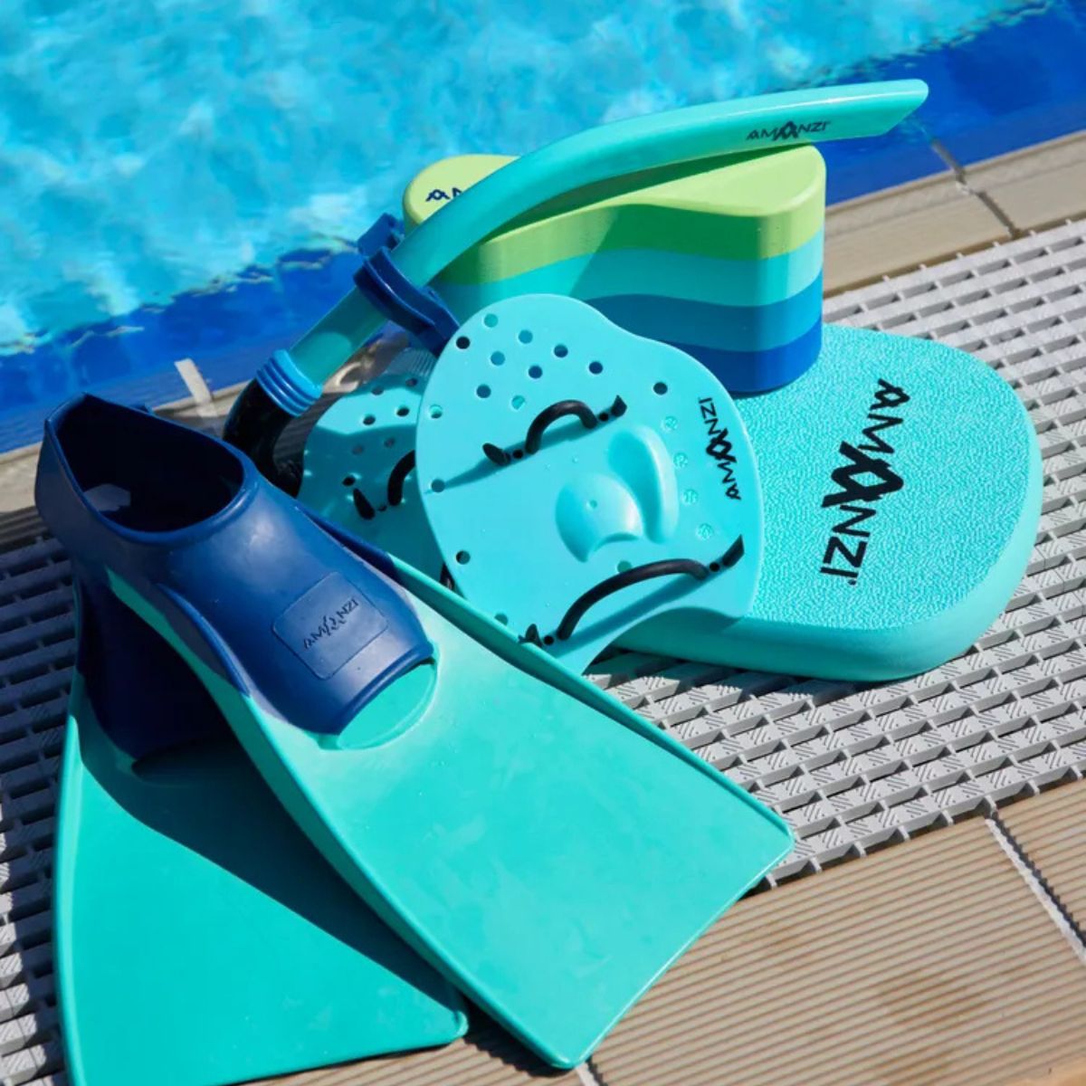 AMANZI Aquarius Kickboard - Image 4