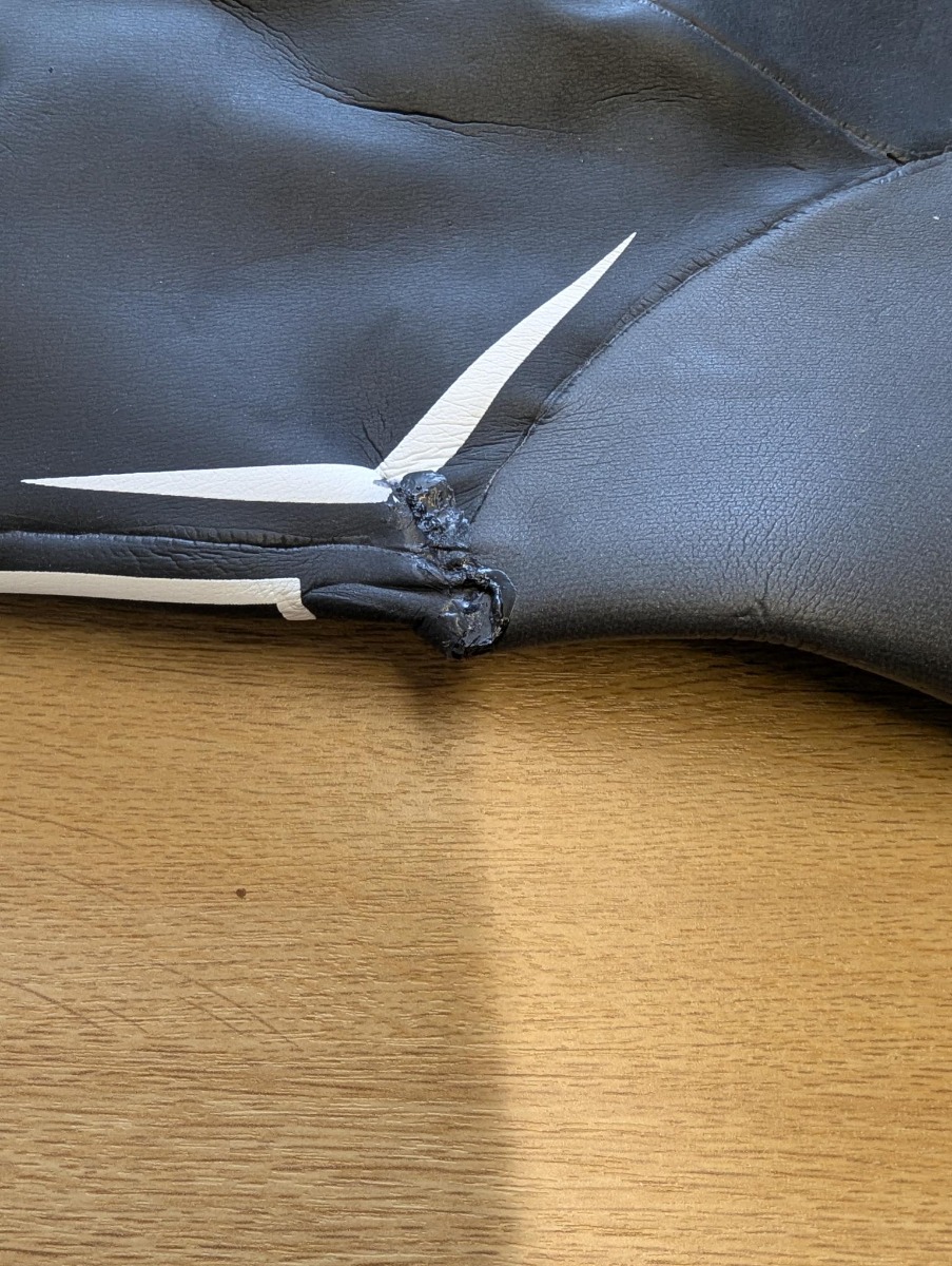 HUUB Men's Varman Wetsuit - Glacier Blue & Red - Image 3